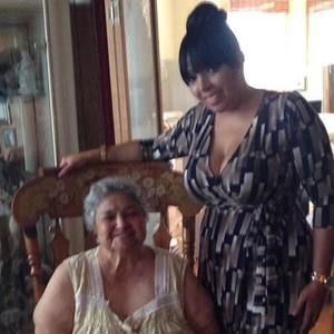 Meet your Posher, Monique